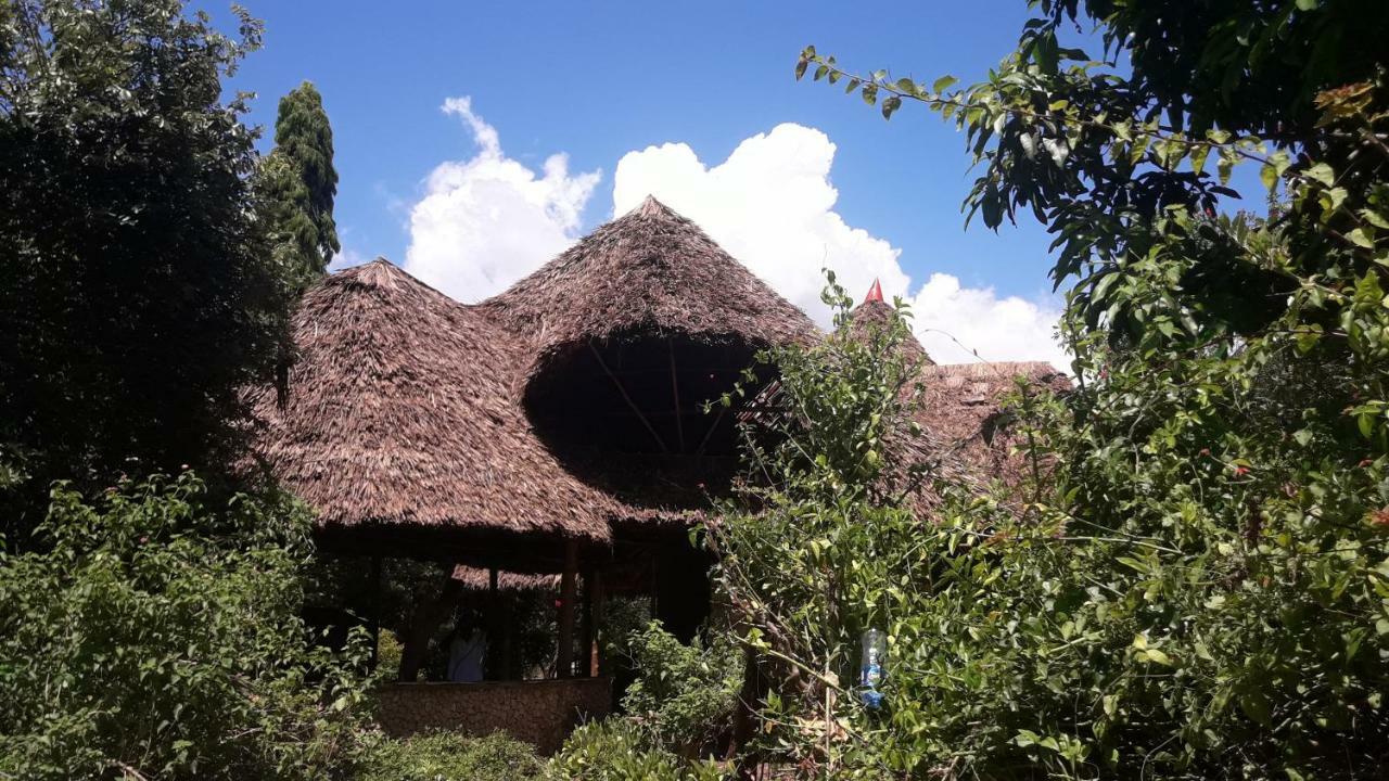 Kiloran Funzi House Panzió Kültér fotó